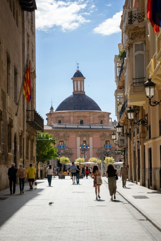 Calle en valencia - flynferry.es